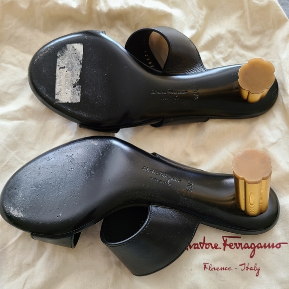 Shoes - Picture 2 of 3